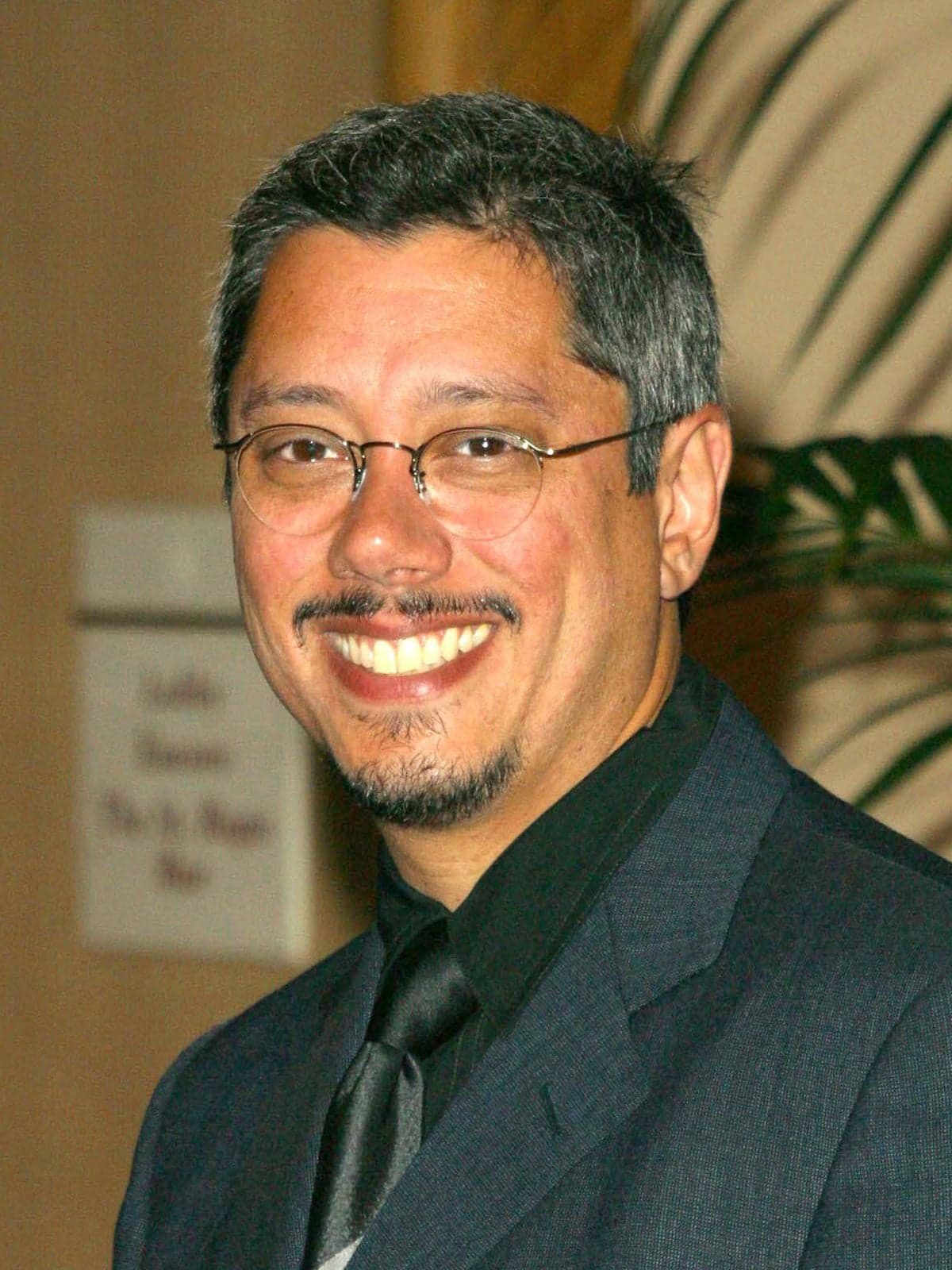 Dean Devlin