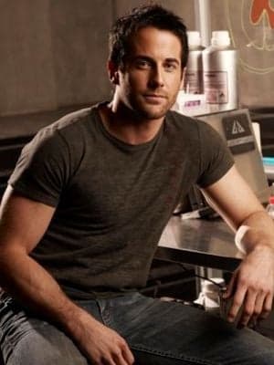 Niall Matter