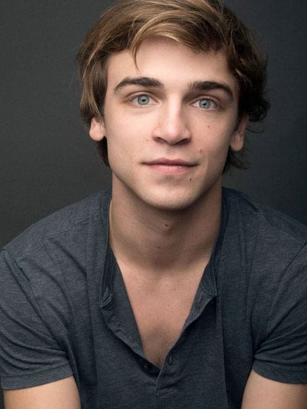 Sean Grandillo