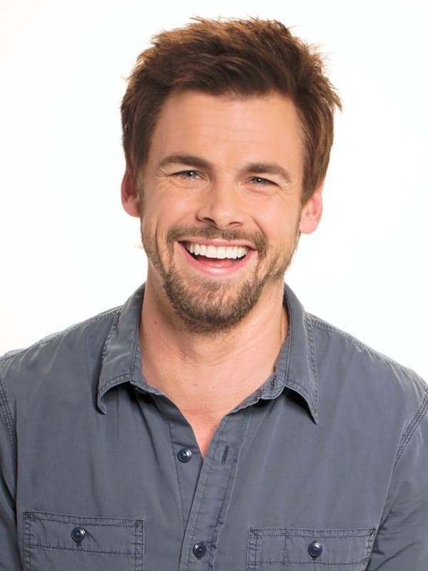 Tommy Dewey