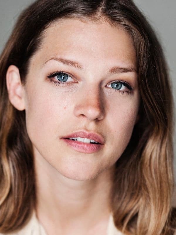 Emma Louise Saunders