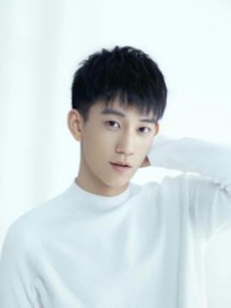Ziqi Wang