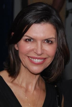 Finola Hughes