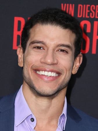 Alex Hernandez