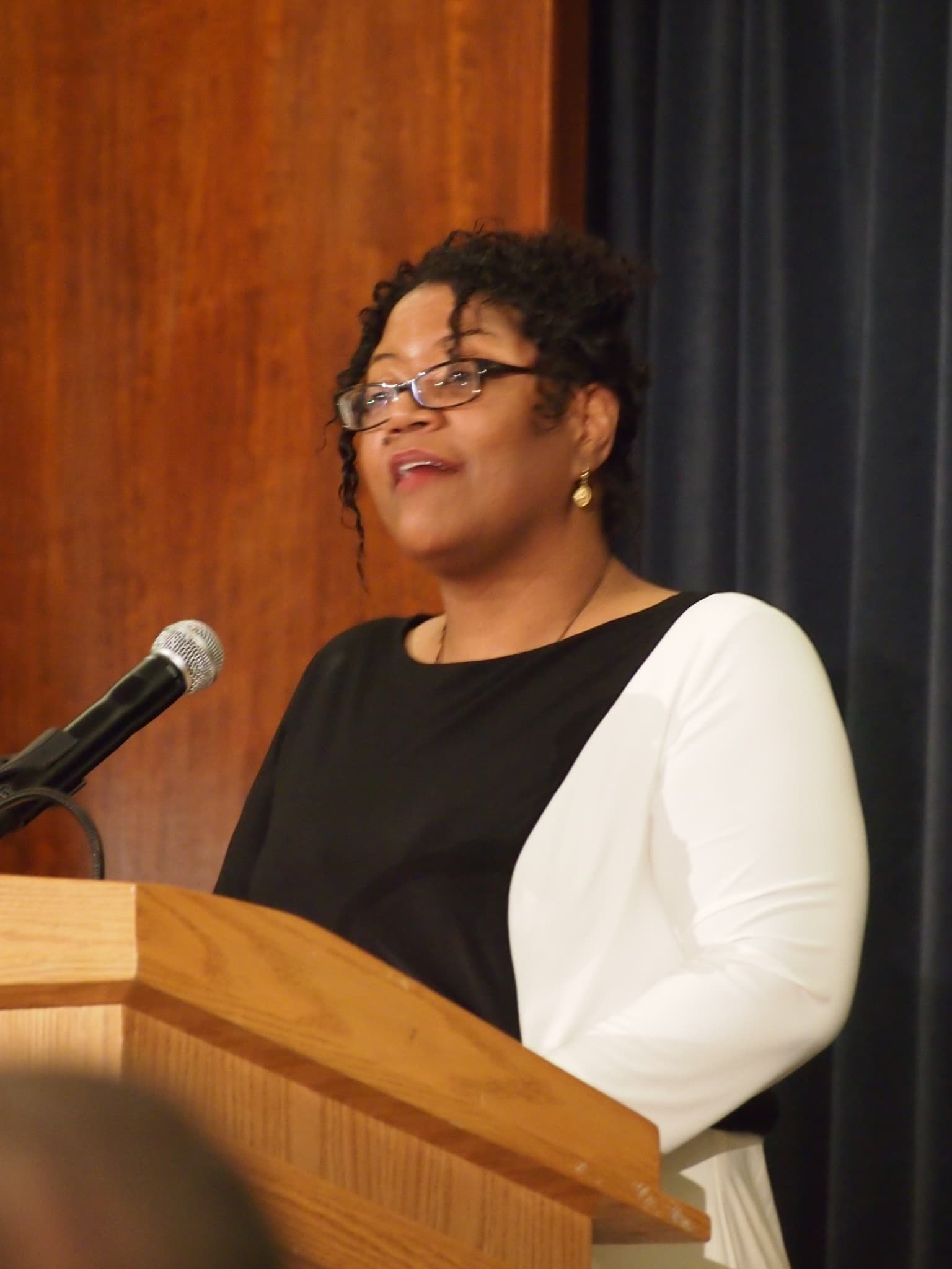Honorée Fanonne Jeffers