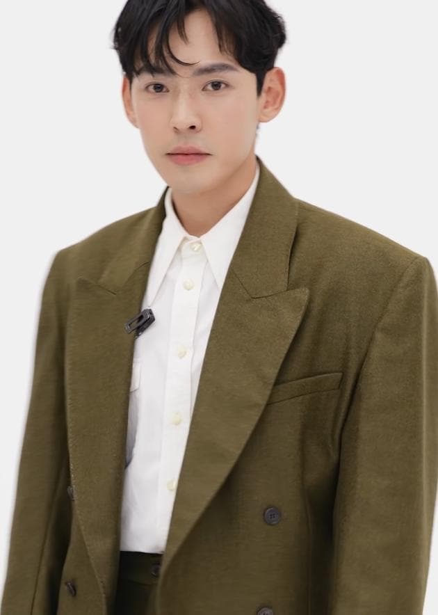 Kang Hyung-suk