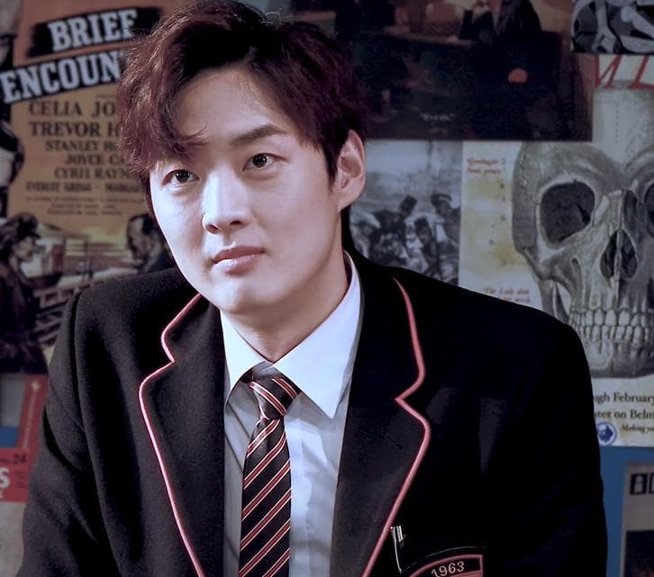 Kang Young-suk