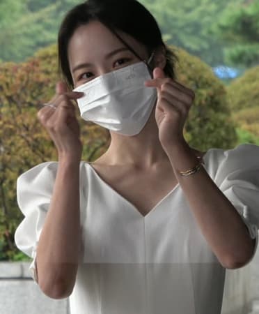 Bae Yoon-kyung
