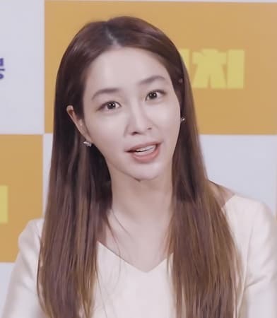 Rhee Min-jung