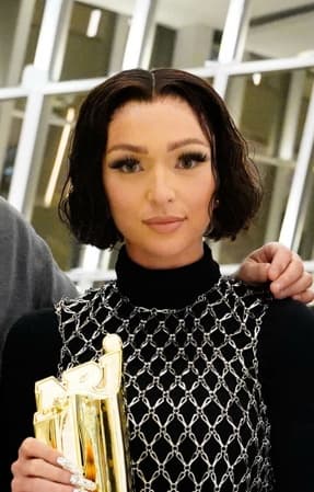 Eva