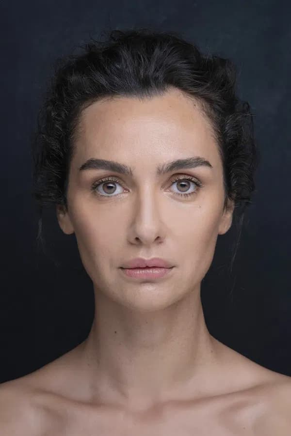 Birce Akalay