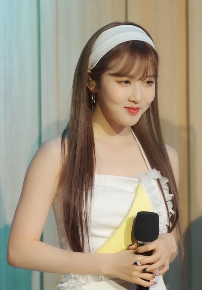 Park Si-eun