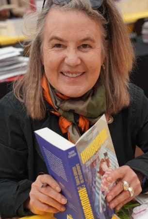 Sophie Carquain