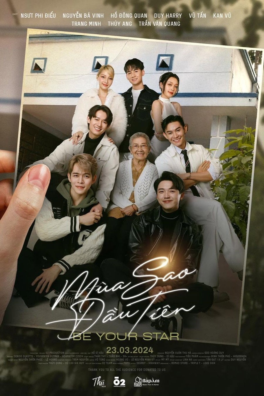 MÙA SAO ĐẦU TIÊN - Cover