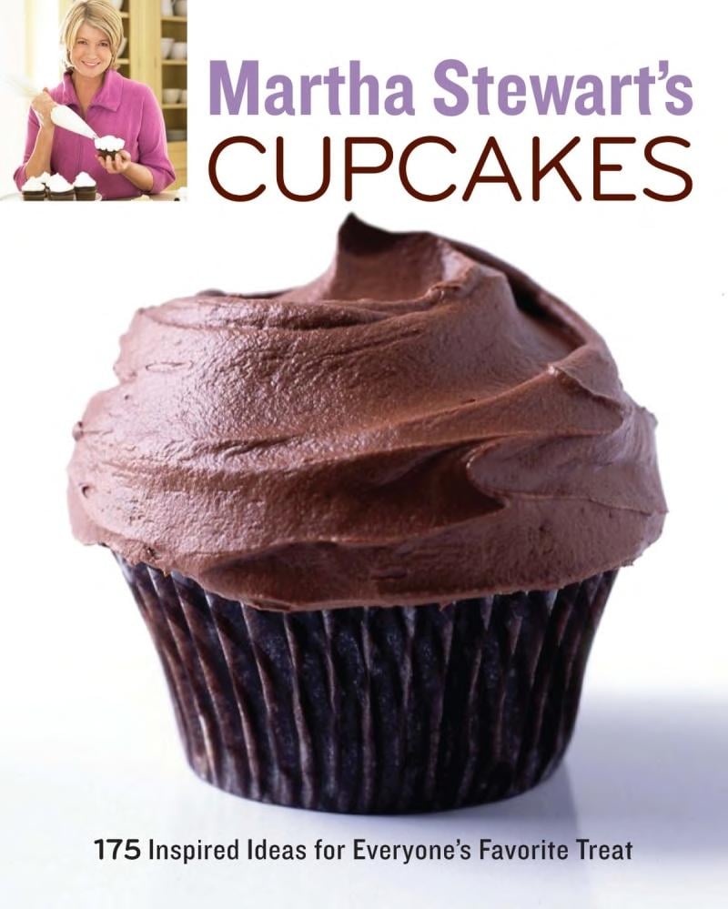 Martha Stewart's Cupcakes - Cover
