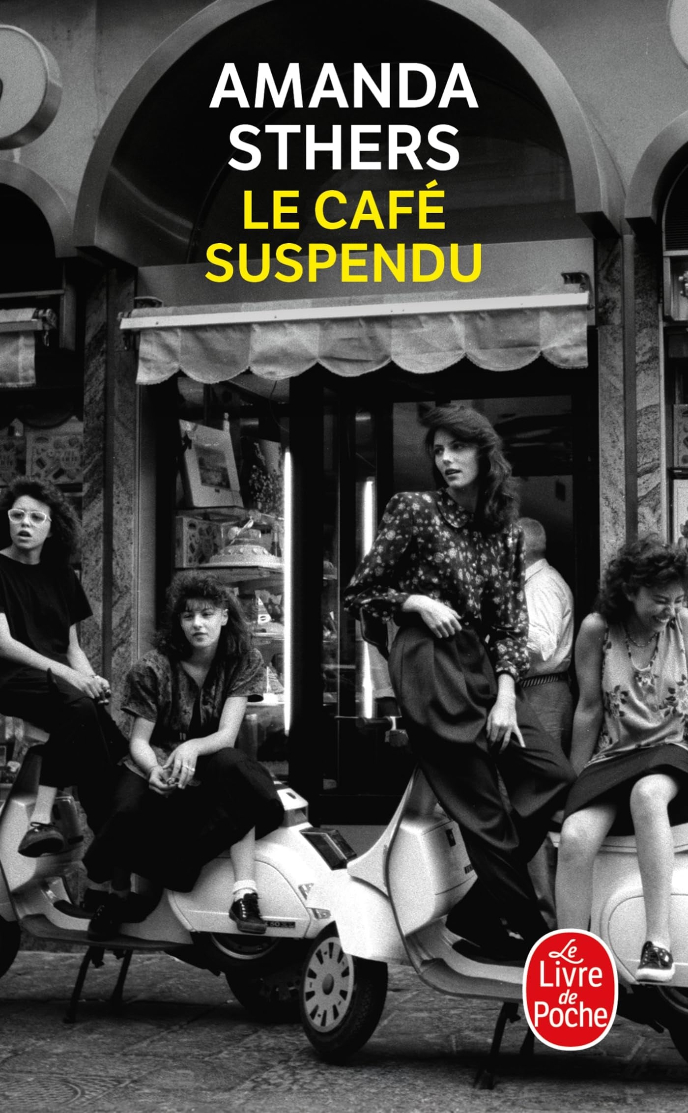 Le café suspendu - Cover