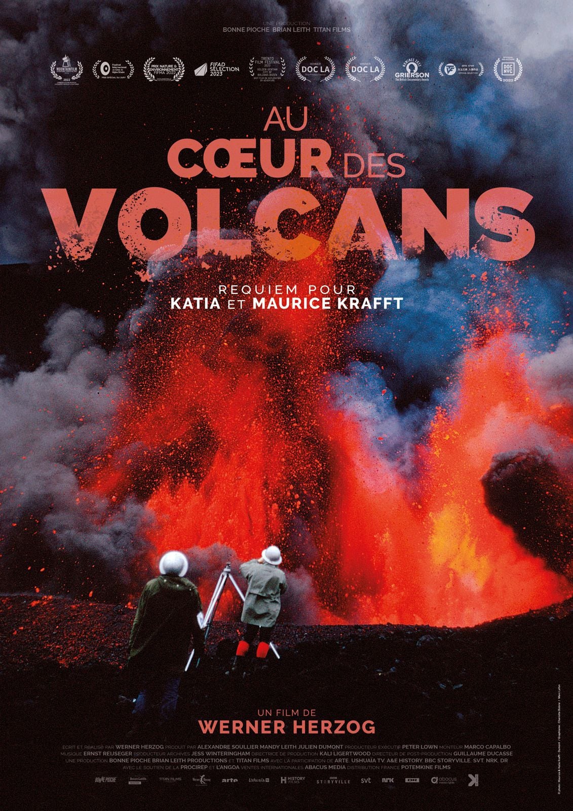 Au cœur des volcans : Requiem pour Katia et Maurice Krafft - Cover
