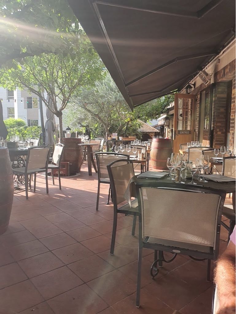 Issy Guinguette - Cover