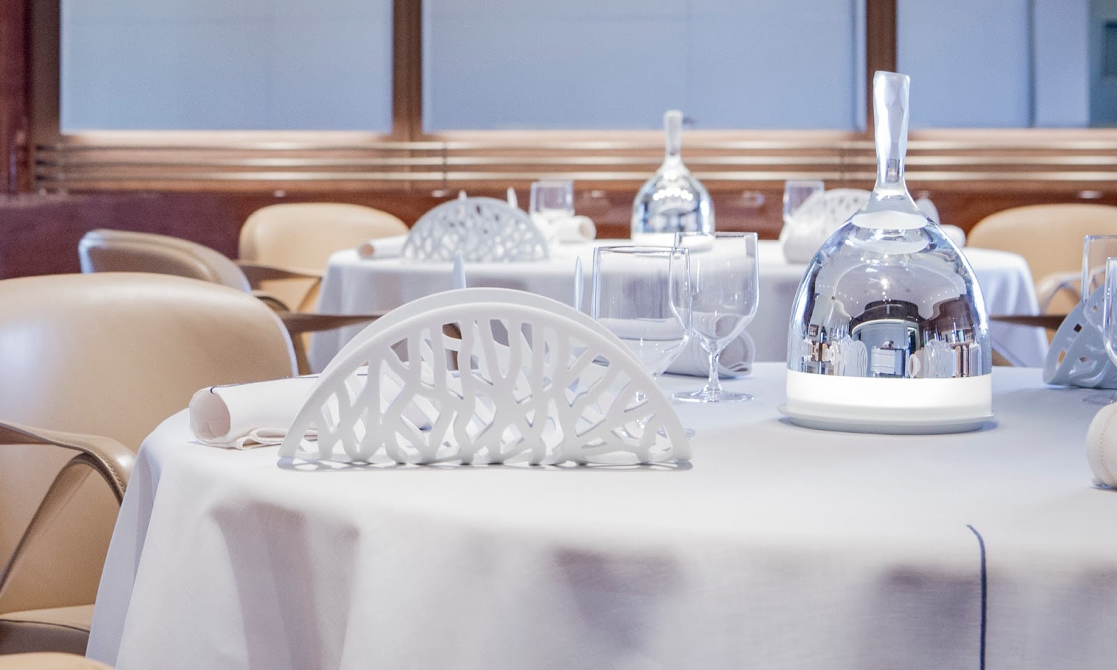 Le Louis XV-Alain Ducasse à l'Hôtel de Paris - Cover